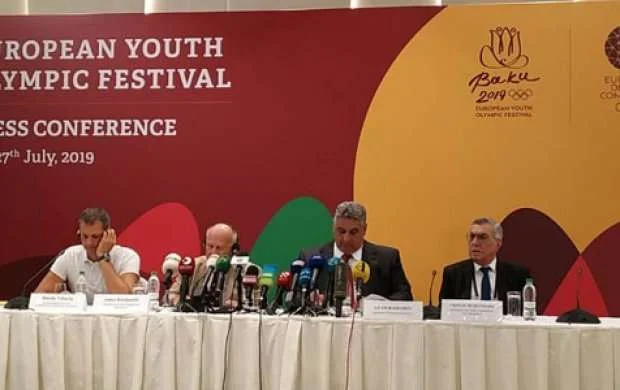 Azad Rəhimov: "Bakıda hər bir xarici idmançı hər gün 90 avro ödəyəcək" 