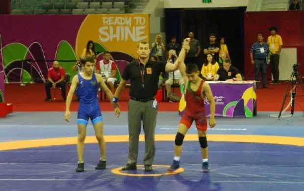 "Bakı-2019": Güləşçilərimiz ilk gündə 4 medal qazandı - YENİLƏNİB 