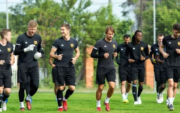 "Neftçi"yə qarşı 9 legionerlə... 