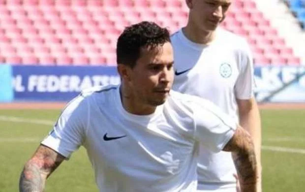 Reynaldo ayın əvvəlində müqavilə bağladığı klubdan getdi 