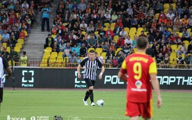"Arsenal" - "Neftçi" matçının ən yaxşısı bəllidi 