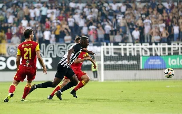 "Neftçi" "Arsenal"ı belə yendi (VİDEO) 