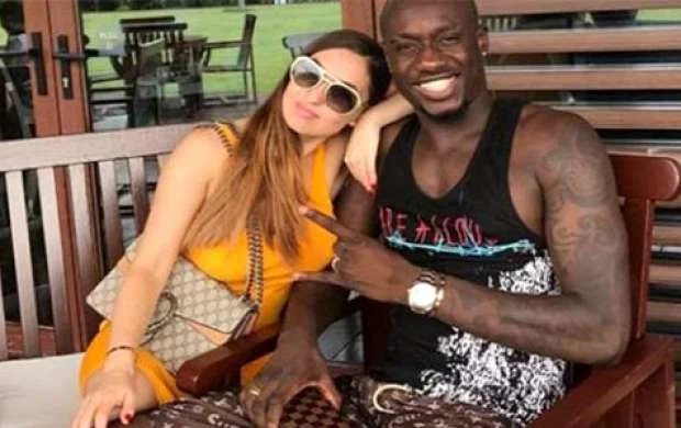 "Qalatasaray"ın ulduzu: "Çoxarvadlıyam və həyat yoldaşım bunu bilir" 