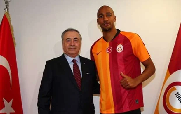 27 milyon avroluq futbolçu rəsmən "Qalatasaray"da 
