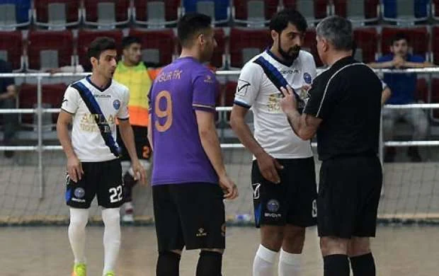 Azərbaycan çempionatının 1-ci və 2-ci liqasında 20 komanda 