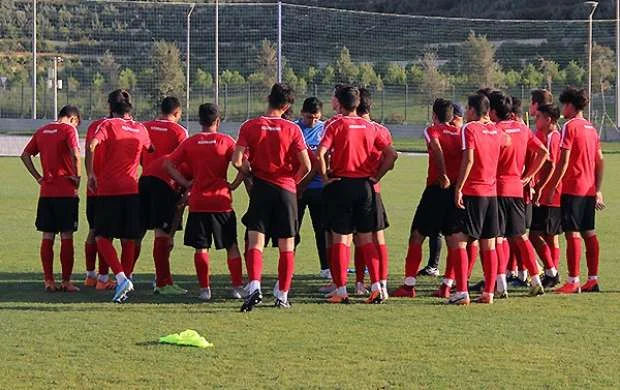 Milli komandalarımıza ən çox futbolçu verən klublar - ARAŞDIRMA 