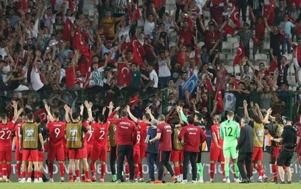 Türkiyə millisində 15 legioner 