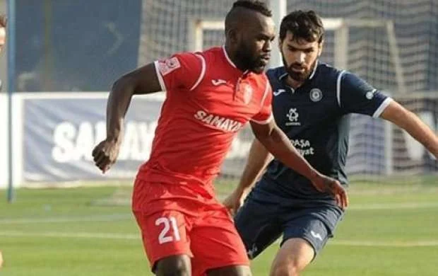 "Keşlə"dən ayrıldı, Yamayka klubuna keçdi 