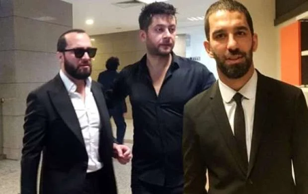 Arda Turana 2 il 8 ay həbs cəzası - ŞOK 