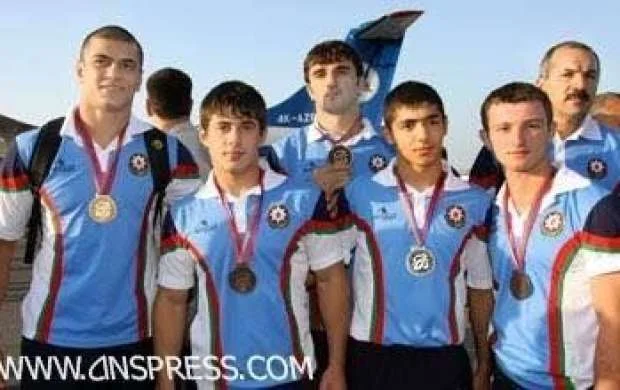Bakıda borclunu oğurlayıb işgəncə verən kriminal dəstənin üzvü Yerevanda medal qazanıbmış 