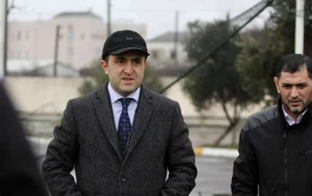 Şəxsi maraqlara söykənən idarəçilik 