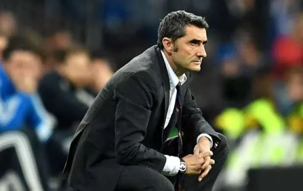 "Barselona" Ernesto Valverde son şansı verdi 