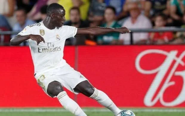 "Real"ın yeni transferi sıradan çıxdı 