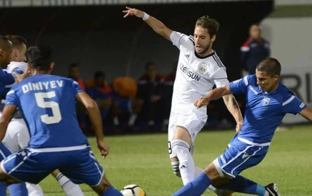 "Qarabağ" büdrəmədi, "Qəbələ" bir xala razılaşdı 