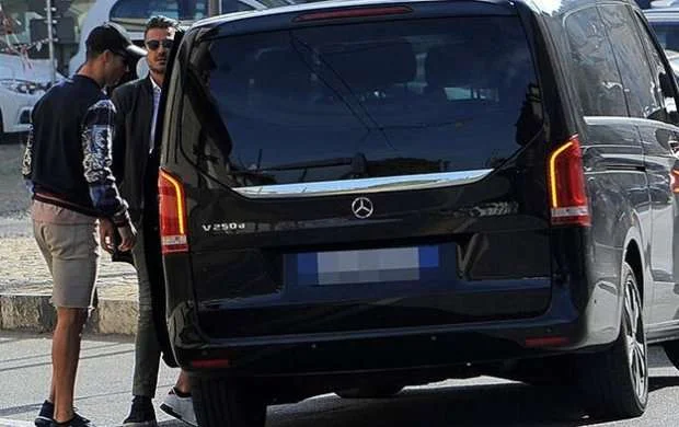 Ronaldo və sevgilisi elə yerdə yaxalandı ki... - FOTOLAR 