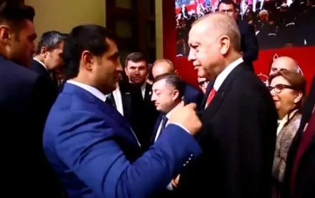 Ərdoğan "Suriyaya döyüşə getmək istəyirəm" deyən çempionumuza cavab verdi - VİDEO 