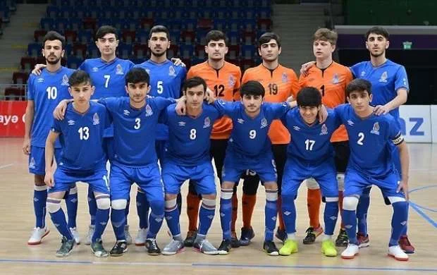 Yığmamız bu gün Slovakiya ilə qarşılaşacaq 