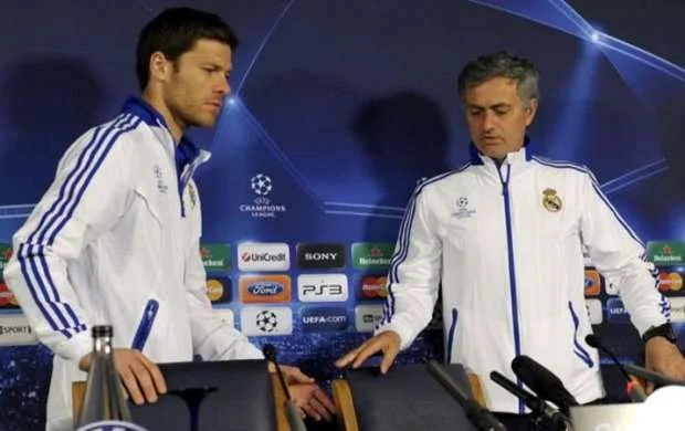 Mourinyonun yeni klubu və köməkçisi açıqlandı 