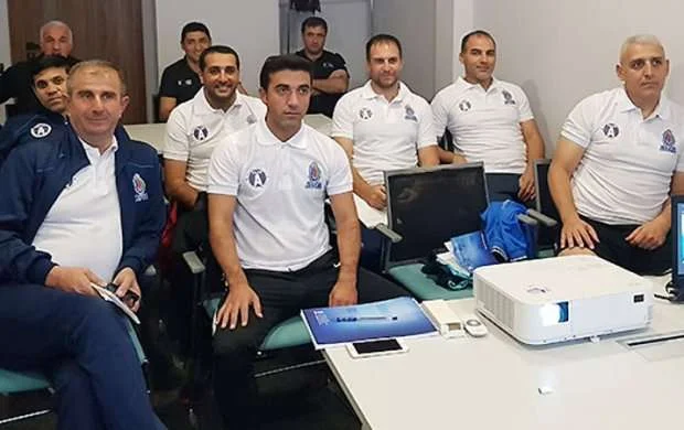 Ramazanov və Abdullayev məşqçi kursunda 