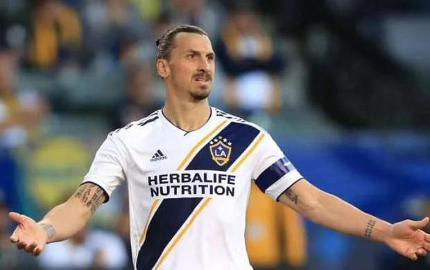 Zlatan İbrahimoviç: "İspaniyaya qayıdıram" - VİDEO 