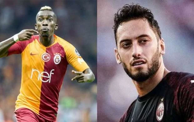 "Qalatasaray" iki ulduz futbolçu transfer edir 
