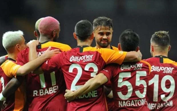 "Qalatasaray" 6 qol buraxdı, 3 komanda 1/8 finalda 