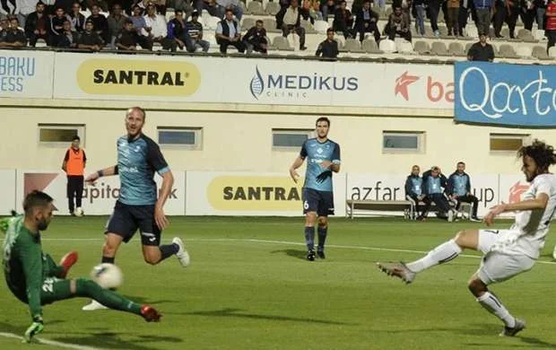 "Sumqayıt"dan geri dönüş, "Qarabağ" 1 xalla kifayətləndi 