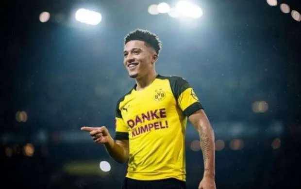 "Yuve" gənc futbolçuya 100 milyon avro verir 