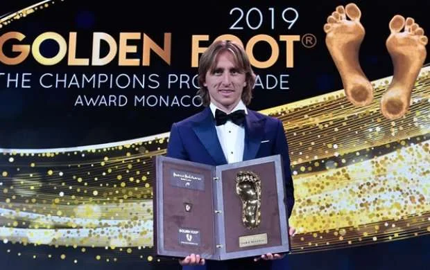 Ronaldo və Messi qaldı, Modriç mükafat aldı 