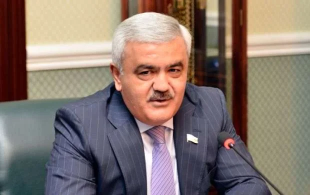 AFFA Həmkarlar İttifaqının Rövnəq Abdullayevə müraciəti 