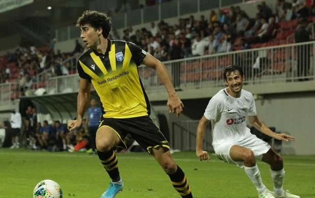 Məşhur klubdan Azərbaycan millisinin üzvünə 850 minlik təklif 