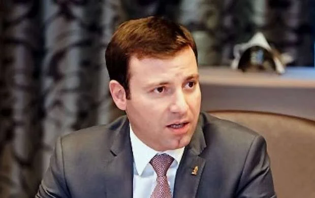 Artur və Elxan Məmmədov 