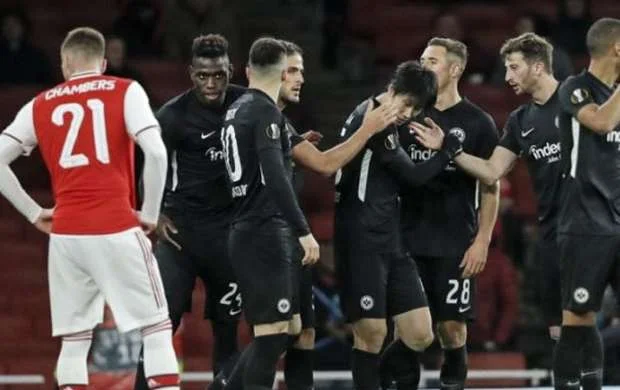 "Arsenal" evdə uduzdu - VİDEO 