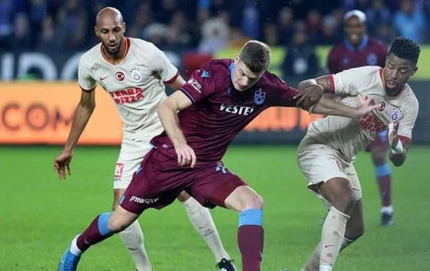 "Trabzonspor" - "Qalatasaray" oyununda 2 qol - VİDEO 