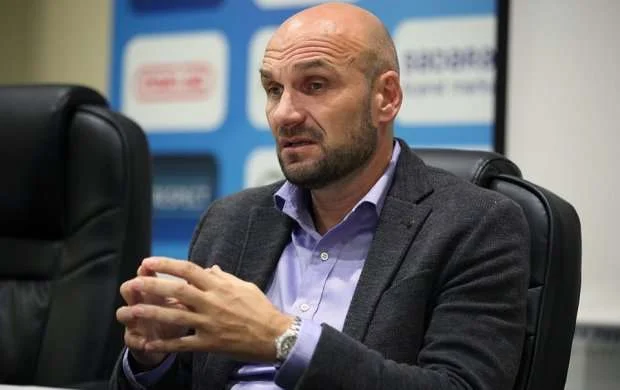 Sopiçdən debüt şərhi: "Oyunçularıma irad bildirə bilmərəm" 