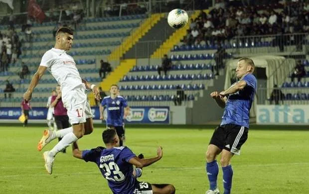 "Keşlə" "Qarabağ"ı da büdrətdi 