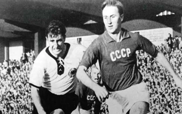 Məşhur olimpiya çempionu vəfat etdi 