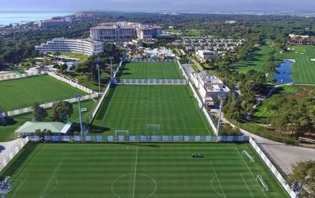 "Qarabağ" Belekdə, "Neftçi" Manavqatda toplanış keçəcək 