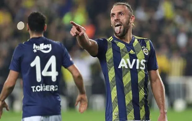 İstanbul derbisini “Fənərbaxça” qazandı - VİDEO 