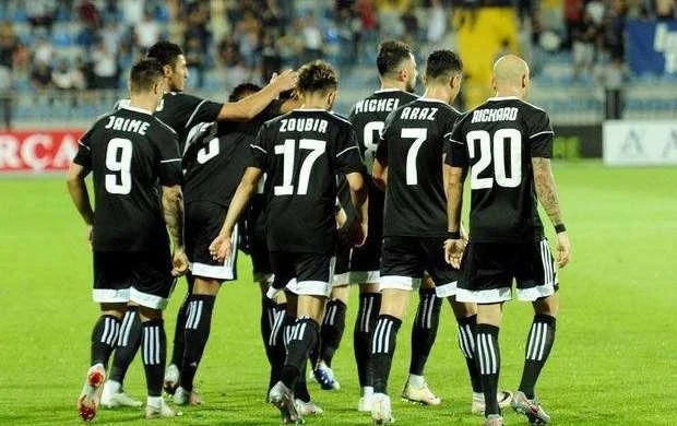 "Qarabağ" 16 pillə irəlilədi 