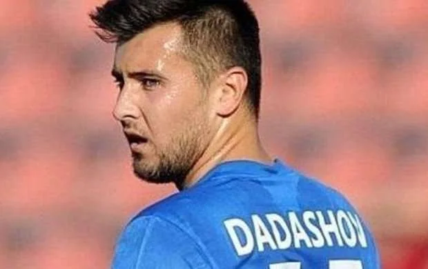 Renat Dadaşov klubundan ayrıldı 