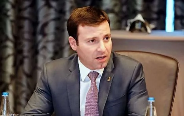Millinin yeni baş məşqçisi nə vaxt bilinəcək? 
