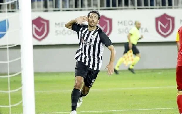 Rauf Əliyev "Neftçi"dən kənarlaşdırıldı 