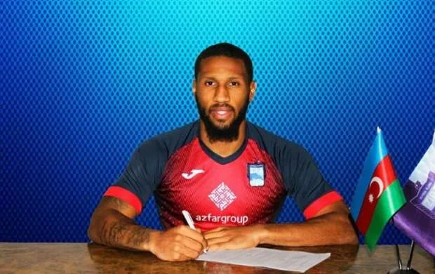 "Zirə" "Arsenal"ın yetirməsinin transferini açıqladı 