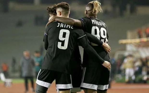 "Qarabağ"ın oyunu canlı yayımda 