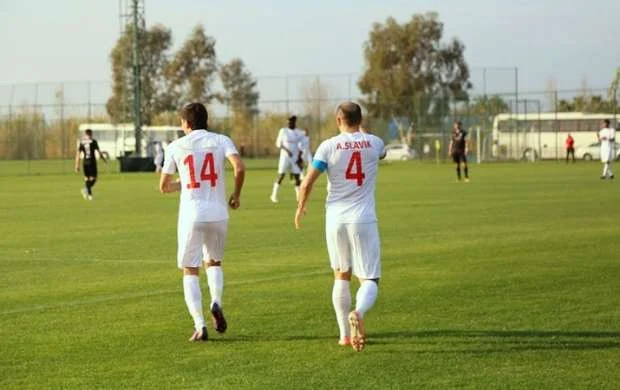 "Keşlə" "Arsenal"a uduzdu 