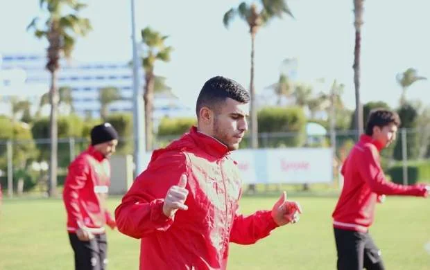 Tərlan Əhmədov üzünə qayıdan futbolçunu niyə bağışladı? 