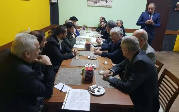 AFFA-nın mane olmağa çalışdığı iclasda nələr müzakirə olundu? - REPORTAJ 