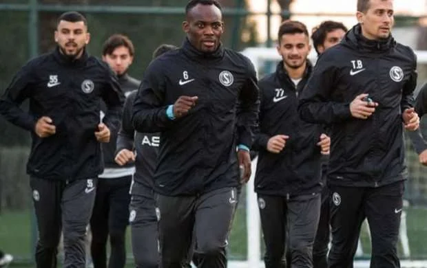 Bakı təmsilçisi Polşa komandasını yendi 