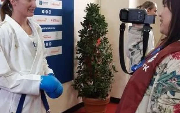 Əri milllimizin üzvünə sürpriz etdi, kövrəldi - FOTO 
